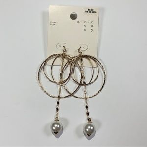 Earrings New Day Gold 3 Ring Hoop Pearl Drop